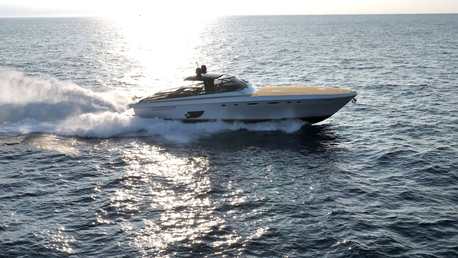 Itama 75 - video 